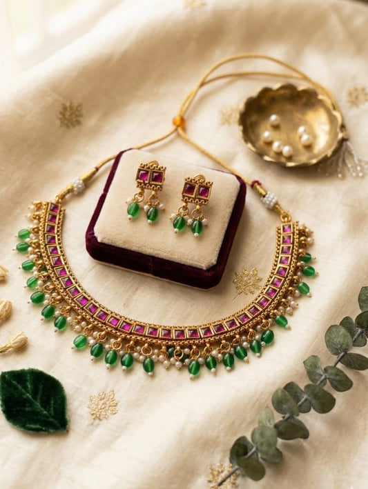 Marakata Valli Necklace Set | NT599