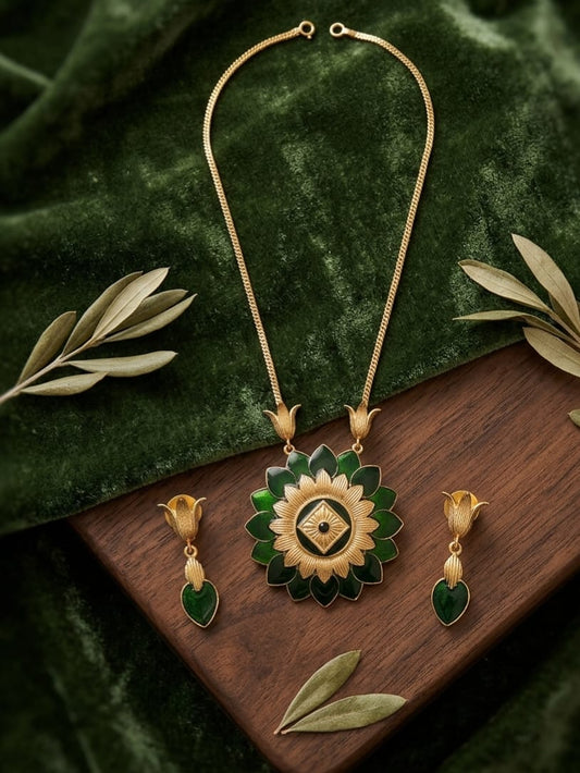 Haritha Kamalam Necklace Set | NT453