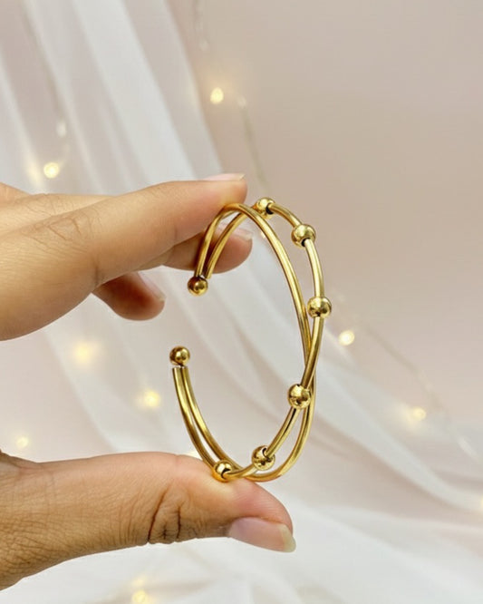 Golden Sphere Bangle | NE1159