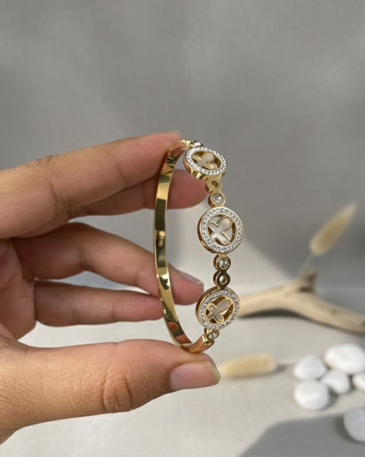 Ornate Orbit Bangle | NE1160