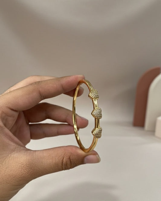 Pave Heart Charm Bangle | NE1161