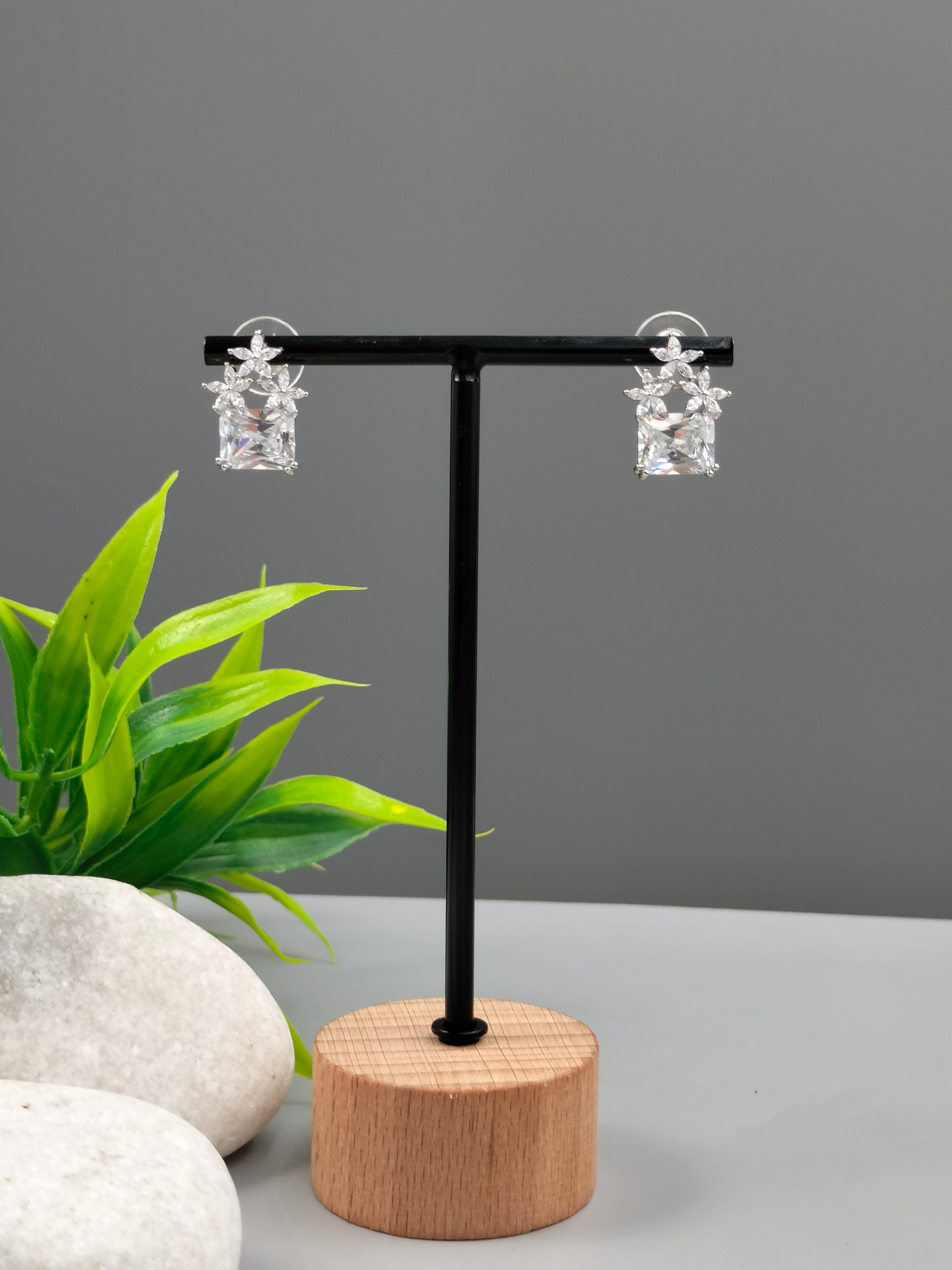 Ad stone stud |K4-80