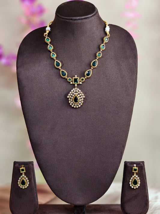 AD Greeen Necklace Set | N458