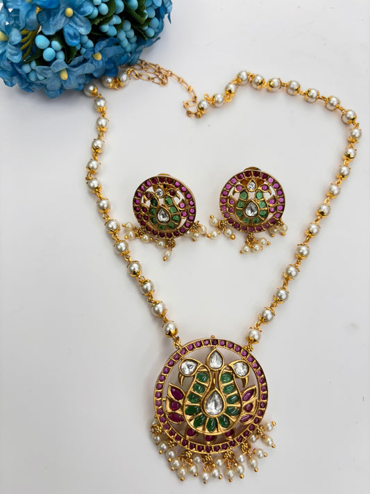 Pearl Gold Necklace | E221
