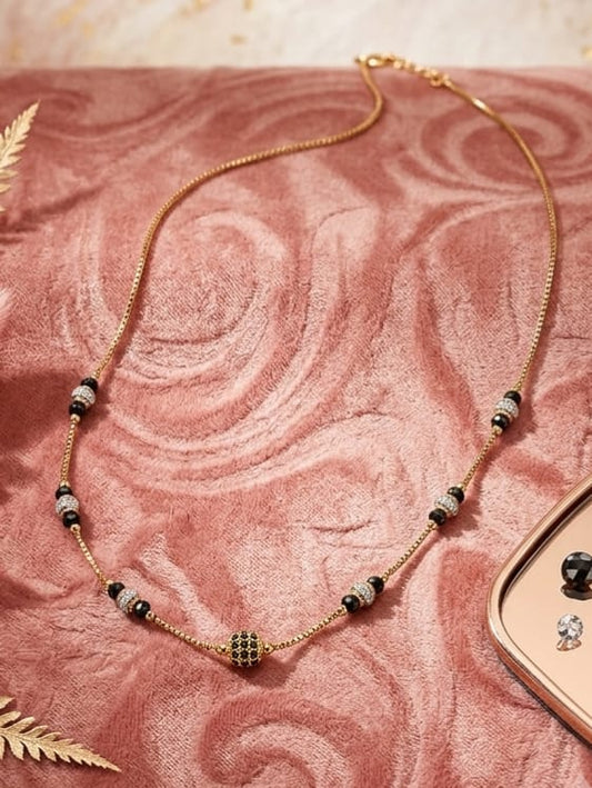 Black Pearl Grace Necklace | VB11