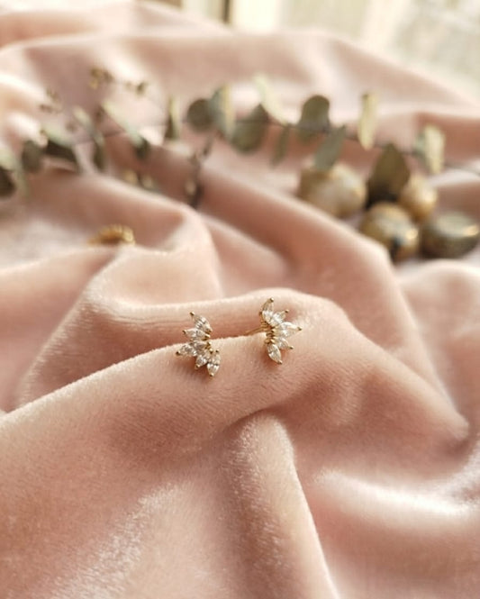Lumi Leaf Studs | ESH131